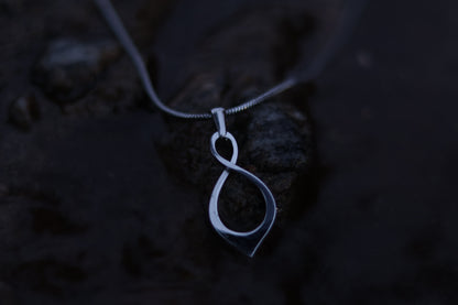 Pendant Snake Chain Necklace